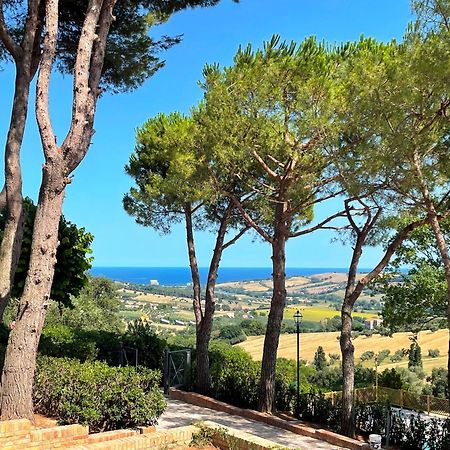 Villa Lucilla - B&B Rooms And Pool Potenza Picena Exterior photo